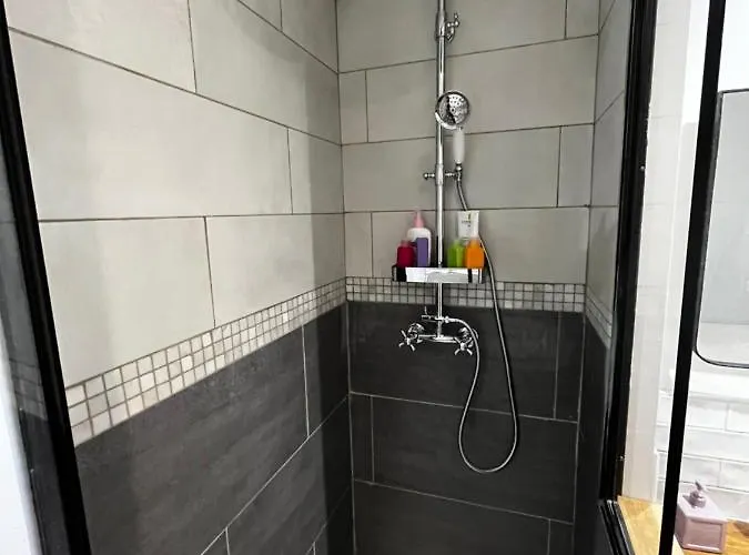 Apartment T2 Bis Proche Gare Et Centre - Parking Proche