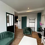 Apartment T2 Bis Proche Gare Et Centre - Parking Proche