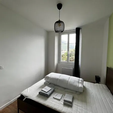 T2 Bis Proche Gare Et Centre - Parking Proche Lourdes