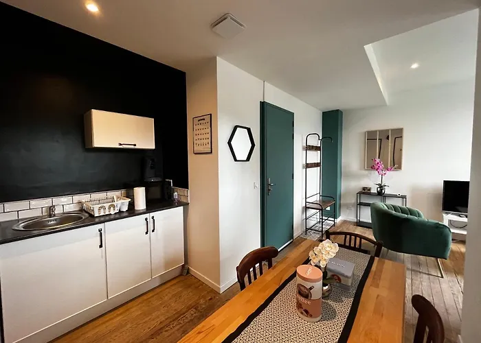 T2 Bis Proche Gare Et Centre - Parking Proche Apartamento *