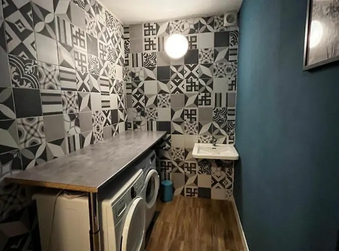 Apartman T2 Bis Proche Gare Et Centre - Parking Proche Lourdes